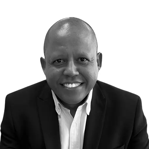 Pedro Adams - Director